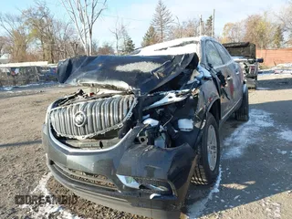 2014 Buick Enclave Convenience with VIN 5GAKRAKD3EJ377185, listed as a IAAI auction lot 40986432 with 153,187 mi miles. Bid and sale history available at carsss.com. Image 6.
