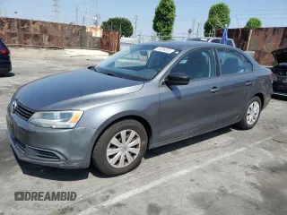 2012 Volkswagen Jetta S с VIN 3VW2K7AJ3CM407196, выставлен на аукционе Copart как лот 59296355 с пробегом 63 406 миль миль и Списание • Salvage title. История ставок и продаж доступна на DreamBid. Изображение 1.