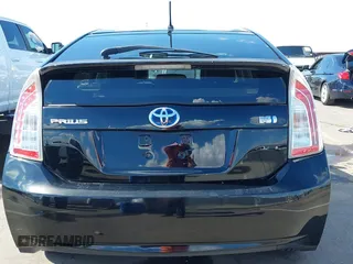 2013 Toyota Prius One z VIN JTDKN3DU1D5601970, wystawiony jako IAAI lot #42407934 z przebiegiem 130 535 mil mil oraz . Historia ofert i sprzedaży dostępna na DreamBid. Obrazek 16.