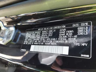 2016 Volvo XC90 T6 Inscription with VIN YV4A22PL1G1081831, listed as a IAAI auction lot 41808463 with 92,718 mi miles. Bid and sale history available at carsss.com. Image 9.