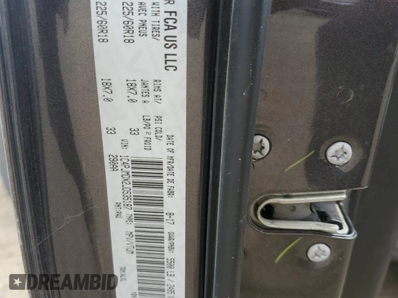2018 Jeep Cherokee Limited with VIN 1C4PJMDX2JD535187, listed as a Copart auction lot 61587885 with 142,982 mi miles and Salvage title. Bid and sale history available at DreamBid. Image 12.