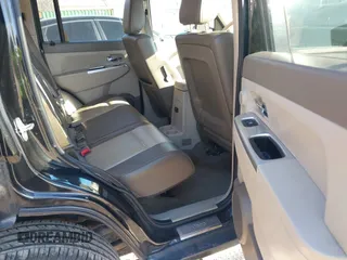 2008 Jeep Liberty Limited with VIN 1J8GN58K58W203695, listed as a IAAI auction lot 41894711 with 155,967 mi miles and . Bid and sale history available at carsss.com. Image 8.
