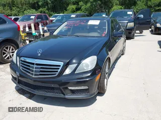 2010 Mercedes-Benz E 63 AMG with VIN WDDHF7HB6AA119107, listed as a IAAI auction lot 42517085 with 113,539 mi miles and . Bid and sale history available at DreamBid. Image 17.