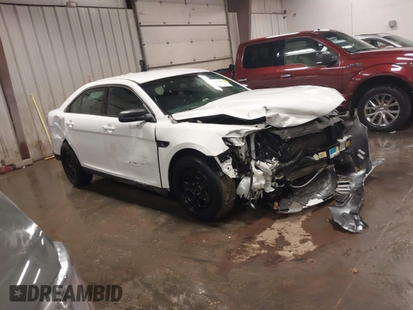 2016 Ford Police Interceptor with VIN 1FAHP2MK6GG106563, listed as a IAAI auction lot 41208421 with 71,719 mi miles and . Bid and sale history available at DreamBid. Image 1.