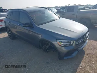 2020 Mercedes-Benz GLC 300 z VIN W1N0G8EB8LF845533, wystawiony jako IAAI lot #42315890 z przebiegiem 34 528 mil mil oraz . Historia ofert i sprzedaży dostępna na DreamBid. Obrazek 1.