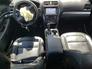2019 Ford Explorer XLT с VIN 1FM5K8D80KGA05994, выставлен на аукционе Copart как лот 51868775 с пробегом 92 951 миль миль и Списание • Salvage title. История ставок и продаж доступна на DreamBid. Изображение 8.