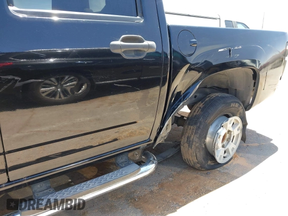 2005 Chevrolet Colorado 1SE LS Z71 z VIN 1GCDS136458246821, wystawiony jako IAAI lot #42267382 z przebiegiem 240 367 mil mil oraz . Historia ofert i sprzedaży dostępna na DreamBid. Obrazek 6.