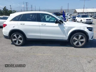 2018 Mercedes-Benz GLC 300 with VIN WDC0G4JB5JV052936, listed as a IAAI auction lot 42208183 with 64,578 mi miles and . Bid and sale history available at DreamBid. Image 12.