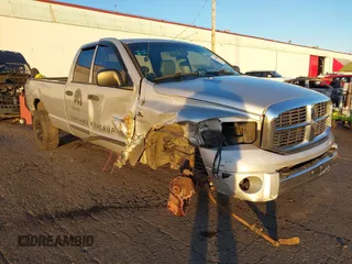 2006 Dodge Ram 3500 SLT with VIN 3D7LX38C06G263107, listed as a IAAI auction lot 41248069 with 213,631 mi miles. Bid and sale history available at carsss.com. Image 6.