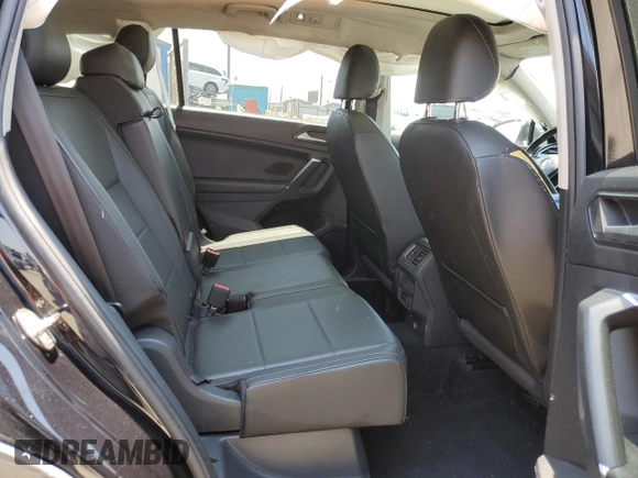 2018 Volkswagen Tiguan SEL with VIN 3VV3B7AX0JM051848, listed as a Copart auction lot 60320655 with 75,141 mi miles and Salvage title. Bid and sale history available at DreamBid. Image 11.