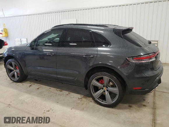 2023 Porsche Macan S z VIN WP1AG2A58PLB41864, wystawiony jako Copart lot #56189785 z przebiegiem 7112 mil mil oraz Szkody całkowita. Historia ofert i sprzedaży dostępna na DreamBid. Obrazek 2.