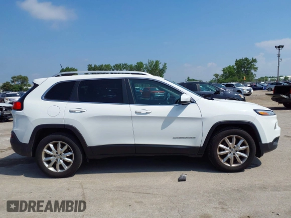 2016 Jeep Cherokee Limited with VIN 1C4PJMDB2GW253553, listed as a IAAI auction lot 42802413 with 107,673 mi miles and . Bid and sale history available at DreamBid. Image 13.