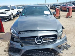 2017 Mercedes-Benz C 300 с VIN 55SWF4JB7HU224376, выставлен на аукционе IAAI как лот 42195919 с пробегом 98 683 миль миль и . История ставок и продаж доступна на DreamBid. Изображение 13.