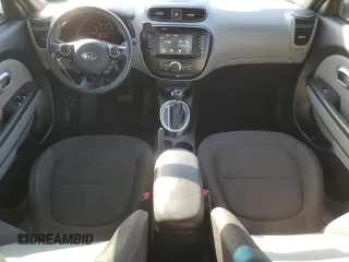 2018 Kia Soul with VIN KNDJN2A23J7544888, listed as a Copart auction lot 47270915 with 119,509 mi miles and Salvage Title. Bid and sale history available at DreamBid. Image 8.
