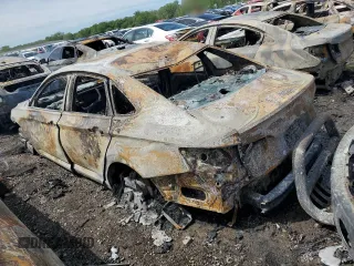 2024 Volkswagen Jetta S z VIN 3VW5M7BU5RM045638, wystawiony jako Copart lot #57215215 z przebiegiem Nie podano mil oraz Nie do naprawy • Non repairable. Historia ofert i sprzedaży dostępna na DreamBid. Obrazek 2.