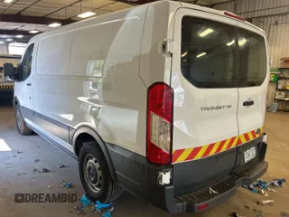 2018 Ford Transit with VIN 1FTYE1YM6JKB52209, listed as a IAAI auction lot 42801071 with 159,984 mi miles and . Bid and sale history available at DreamBid. Image 3.