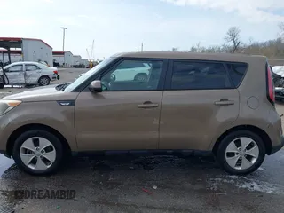 2014 Kia Soul with VIN KNDJN2A24E7110811, listed as a IAAI auction lot 41727977 with 149,707 mi miles. Bid and sale history available at carsss.com. Image 14.