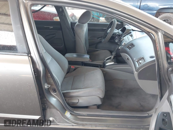 2008 Honda Civic LX with VIN 2HGFA16598H324556, listed as a IAAI auction lot 41693017 with 181,523 mi miles and . Bid and sale history available at DreamBid. Image 5.
