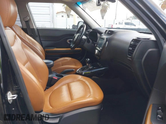 2016 Kia Soul ! with VIN KNDJX3A57G7256620, listed as a IAAI auction lot 41847733 with 124,931 mi miles. Bid and sale history available at carsss.com. Image 5.