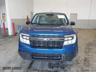 2024 Ford Maverick XLT with VIN 3FTTW8H32RRA67690, listed as a IAAI auction lot 41924897 with 10,981 mi miles. Bid and sale history available at carsss.com. Image 12.