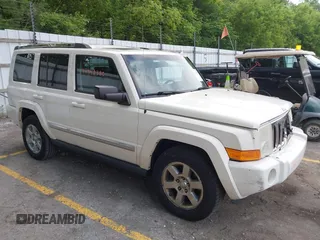 2008 Jeep Commander Limited z VIN 1J8HG58N08C190641, wystawiony jako IAAI lot #42442380 z przebiegiem 194 114 mil mil oraz . Historia ofert i sprzedaży dostępna na DreamBid. Obrazek 1.