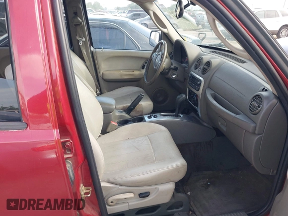 2005 Jeep Liberty Limited with VIN 1J4GK58K15W686107, listed as a IAAI auction lot 42015682 with 153,494 mi miles. Bid and sale history available at carsss.com. Image 5.