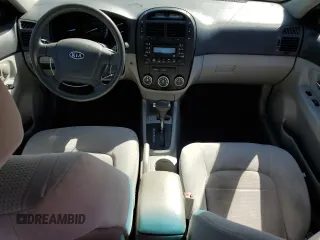 2008 Kia Spectra EX z VIN KNAFE122X85556621, wystawiony jako Copart lot #53577495 z przebiegiem 164 725 mil mil oraz Szkoda całkowita • Salvage title. Historia ofert i sprzedaży dostępna na DreamBid. Obrazek 8.