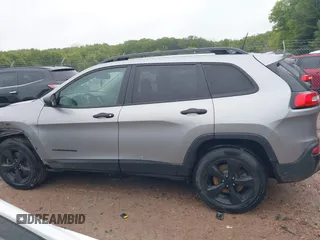 2016 Jeep Cherokee Sport z VIN 1C4PJMAB4GW314079, wystawiony jako IAAI lot #42291146 z przebiegiem 143 901 mil mil oraz . Historia ofert i sprzedaży dostępna na DreamBid. Obrazek 14.