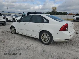 2008 Volvo S40 2.4L z VIN YV1MS390382377576, wystawiony jako Copart lot #56708795 z przebiegiem Nie podano mil oraz Tytuł czysty. Historia ofert i sprzedaży dostępna na DreamBid. Obrazek 2.
