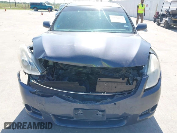 2012 Nissan Altima 2.5 S with VIN 1N4AL2APXCC209189, listed as a IAAI auction lot 42012029 with 181,507 mi miles. Bid and sale history available at carsss.com. Image 6.