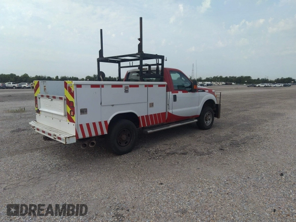 2015 Ford F-250 with VIN 1FDBF2BT9FEC28032, listed as a IAAI auction lot 42014954 with 342,615 mi miles and . Bid and sale history available at DreamBid. Image 4.