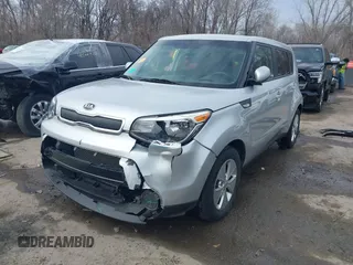 2014 Kia Soul with VIN KNDJN2A28E7700722, listed as a IAAI auction lot 41710340 with 106,234 mi miles. Bid and sale history available at carsss.com. Image 18.