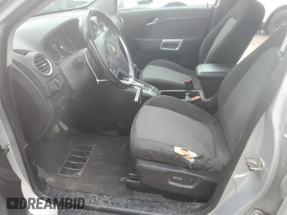 2013 Chevrolet Captiva Sport LT z VIN 3GNAL3EK8DS559678, wystawiony jako Copart lot #56296245 z przebiegiem 205 566 mil mil oraz Szkoda całkowita • Salvage title. Historia ofert i sprzedaży dostępna na DreamBid. Obrazek 7.