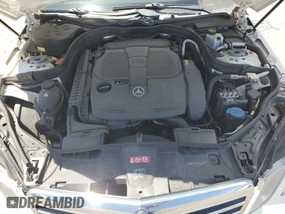 2013 Mercedes-Benz E 350 Luxury with VIN WDDHF8JB2DA733575, listed as a Copart auction lot 61680145 with 83,098 mi miles and Salvage title. Bid and sale history available at DreamBid. Image 11.