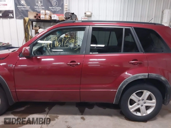 2006 Suzuki Grand Vitara Luxury with VIN JS3TD947264106126, listed as a IAAI auction lot 41961693 with 146,105 mi miles and . Bid and sale history available at DreamBid. Image 14.