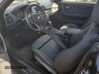 2009 BMW 1 Series 128i with VIN WBAUN13529VH81121, listed as a Copart auction lot 77849094 with 30,756 mi miles and Salvage Title. Bid and sale history available at DreamBid. Image 8.
