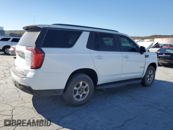 2023 GMC Yukon AT4 with VIN 1GKS2CKD5PR116129, listed as a Copart auction lot 77092244 with 47,442 mi miles and Salvage Title. Bid and sale history available at carsss.com. Image 3.