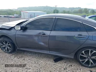 2019 Honda Civic Si z VIN 2HGFC1E55KH701354, wystawiony jako IAAI lot #42115508 z przebiegiem Nie podano mil oraz . Historia ofert i sprzedaży dostępna na DreamBid. Obrazek 13.