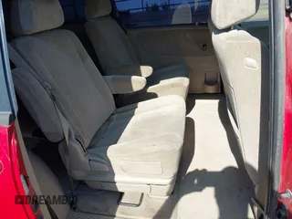 2001 Mazda MPV DX with VIN JM3LW28Y010169395, listed as a IAAI auction lot 38528516 with 264,250 mi miles and . Bid and sale history available at DreamBid. Image 8.