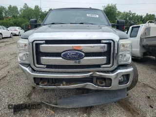 2014 Ford F-250 XL with VIN 1FT7W2BT4EEB48646, listed as a Copart auction lot 62489945 with 235,728 mi miles and Salvage title. Bid and sale history available at DreamBid. Image 5.