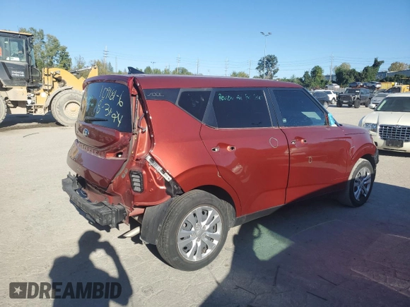 2020 Kia Soul LX with VIN KNDJ23AUXL7122250, listed as a Copart auction lot 75156234 with 55,572 mi miles and Salvage Title. Bid and sale history available at carsss.com. Image 3.
