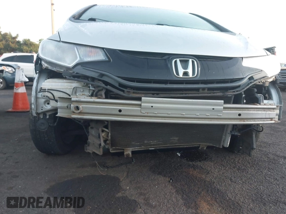 2015 Honda Fit LX with VIN 3HGGK5H5XFM731533, listed as a IAAI auction lot 41601419 with 53,922 mi miles. Bid and sale history available at carsss.com. Image 6.