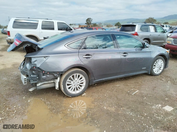 2015 Toyota Avalon Hybrid XLE Touring with VIN 4T1BD1EB6FU045373, listed as a Copart auction lot 39353153 with 121,033 mi miles. Bid and sale history available at carsss.com. Image 3.