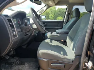 2014 Ram 1500 Tradesman z VIN 1C6RR7FT4ES196342, wystawiony jako Copart lot #61597235 z przebiegiem 113 422 mil mil oraz Szkoda całkowita • Salvage title. Historia ofert i sprzedaży dostępna na DreamBid. Obrazek 7.