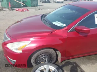 2014 Nissan Altima 2.5 with VIN 1N4AL3AP6EC422276, listed as a IAAI auction lot 41903972 with 170,295 mi miles. Bid and sale history available at carsss.com. Image 6.