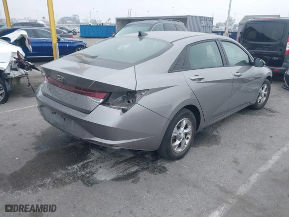 2021 Hyundai Elantra SE with VIN KMHLL4AG8MU121800, listed as a IAAI auction lot 41489779 with 38,913 mi miles. Bid and sale history available at carsss.com. Image 4.