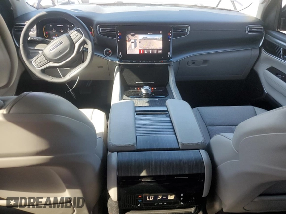 2024 Jeep Wagoneer Series II with VIN 1C4SJUBPXRS105007, listed as a Copart auction lot 55486705 with 36,344 mi miles and Salvage title. Bid and sale history available at DreamBid. Image 8.