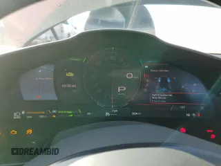 2024 Ferrari SF90 z VIN ZFF96NMA5R0306616, wystawiony jako Copart lot #82438994 z przebiegiem 190 mil mil oraz Szkody całkowita. Historia ofert i sprzedaży dostępna na DreamBid. Obrazek 9.