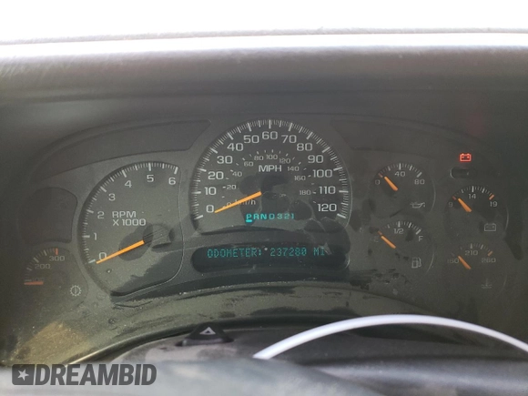 2003 Chevrolet Silverado 1500HD LS with VIN 1GCGK13U33F131230, listed as a Copart auction lot 52699415 with 237,280 mi miles and Salvage Title. Bid and sale history available at DreamBid. Image 9.