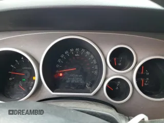2010 Toyota Tundra Limited z VIN 5TFHW5F14AX146442, wystawiony jako Copart lot #53275735 z przebiegiem 261 468 mil mil oraz Szkoda całkowita • Salvage title. Historia ofert i sprzedaży dostępna na DreamBid. Obrazek 9.